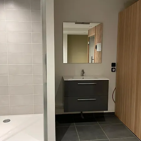 Neuf 3 Pieces Avec Parking Et Wi-fi A - Fr-1-754-92 Apartmán